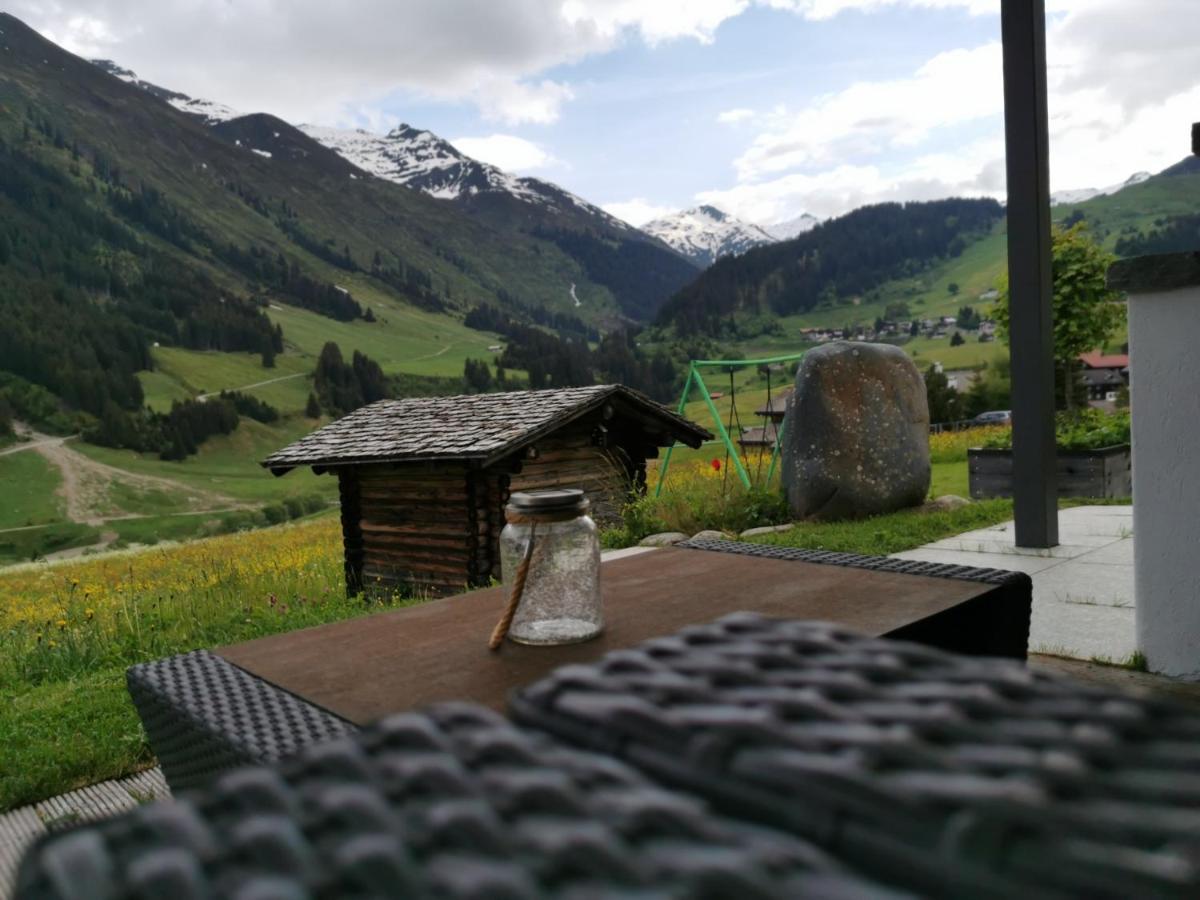 Apartamento Tgesa Dutg Grond Sedrun Exterior foto