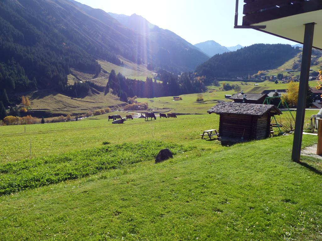 Apartamento Tgesa Dutg Grond Sedrun Exterior foto